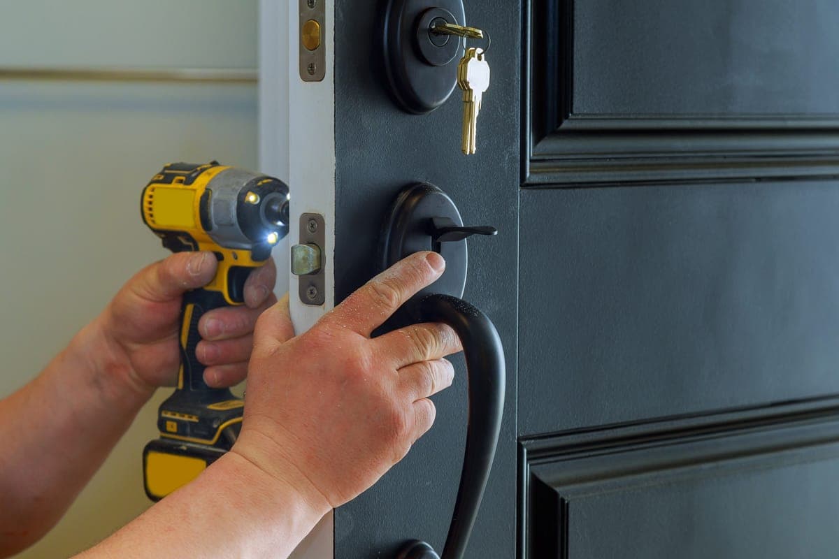 prix pour changer une serrure de porte