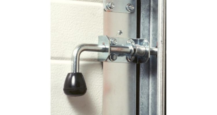 changer cylindre serrure porte garage basculante