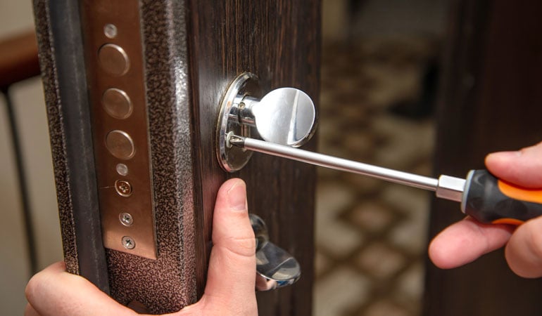 prix remplacement de serrure